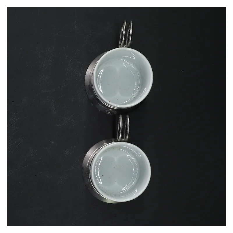 Sæt af porcelænskrus fra Menumed metalhåndtag (str. 6 cm)