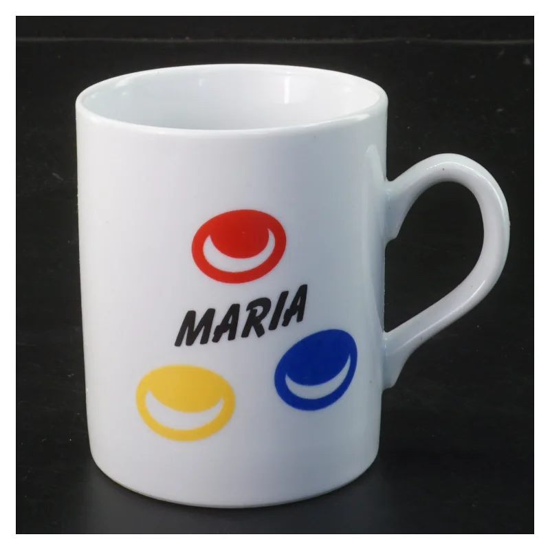 Hvid porcelænskrus med farvet design og navn (str. Ø 8 cm længde 9 cm)