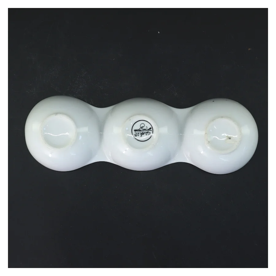 Tredelt serveringsfad (str. 25 cm) i  porcelæn