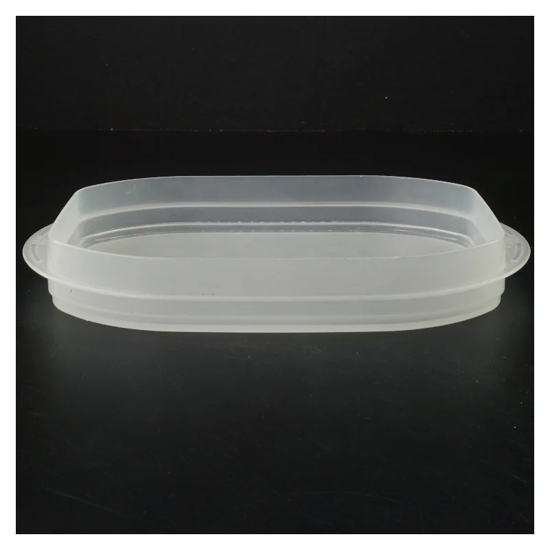 Plastik opbevaringsboks fra Tupperware med låg (str. 26x17x5 cm)