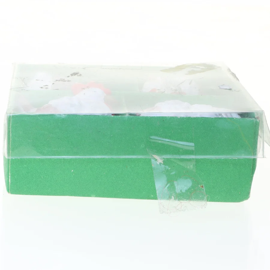 Gamle nye Dekorative hønsefigurer i kasse