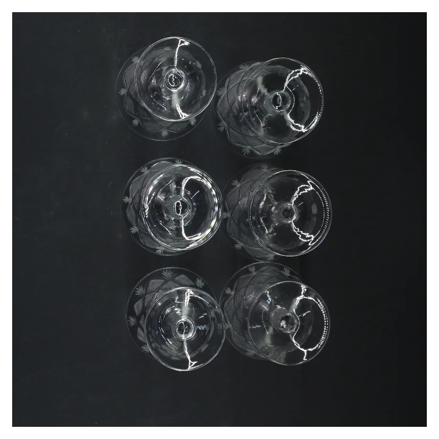 Sæt af 6 krystalglas (str. 6 styk, 10 cm)fra Wien antik