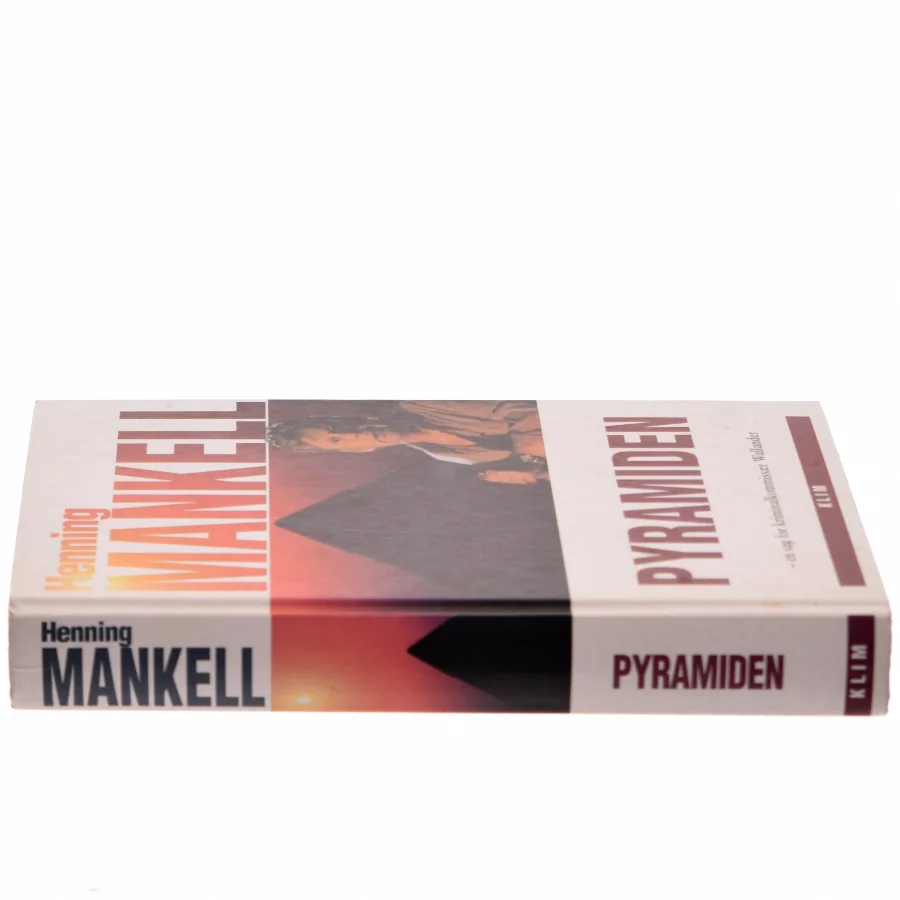 Pyramiden af Henning Mankell (Bog)