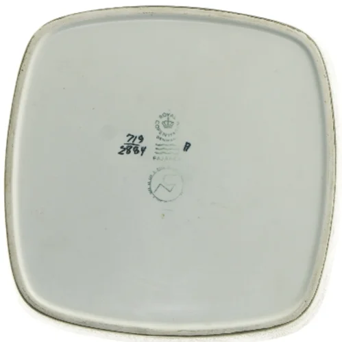 Dekorativ skål fra Royal Copenhagen fra Royal Copenhagen (str. 22,5x22,5 cm)