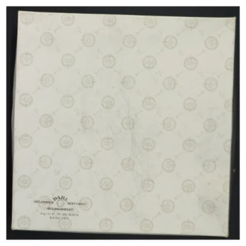 Nyt Sølvfad med blomsterdesign fra Dahl Guldsmed og Solvsmed (str. Ø 20x2 cm)