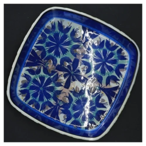 Firkantet keramikskål fra royal copenhagen med blomster (str. 15x15x3,5 cm) fra Aluminia