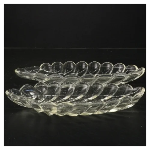 Glasfade bladformet, 2 stk (str. 2 stk 24 & 28 cm)fra holmegaard 