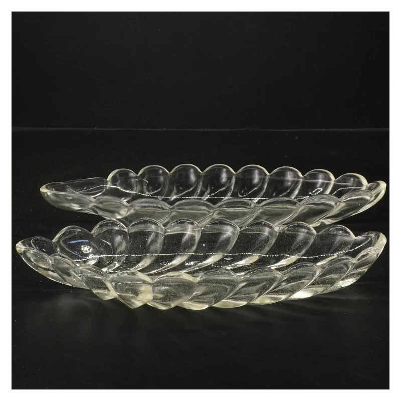 Glasfade bladformet, 2 stk (str. 2 stk 24 & 28 cm)fra holmegaard 