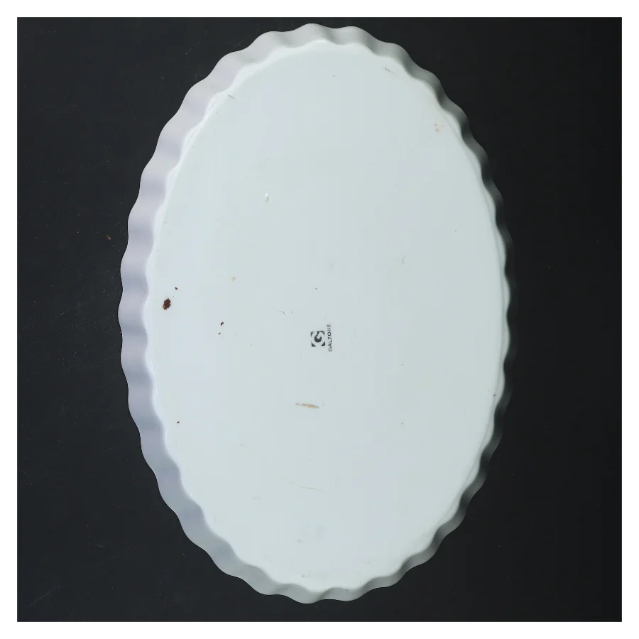 Ovale ildfaste fade med bølget kant fra Galzone (str. 27,5-18 cm)