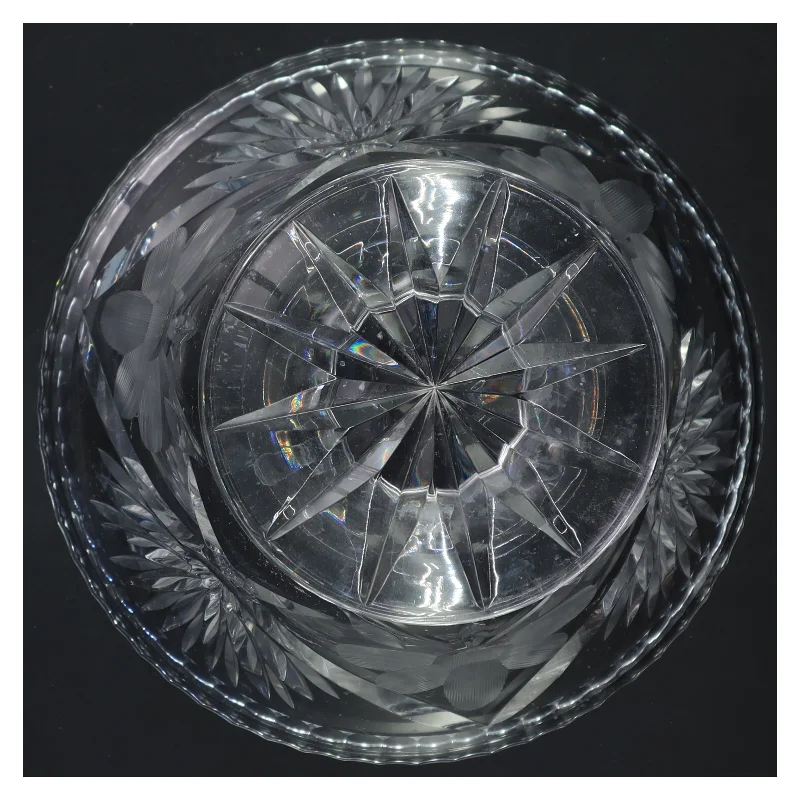 Krystalskål med blomsterdesign (str. Ø 21x15 cm)