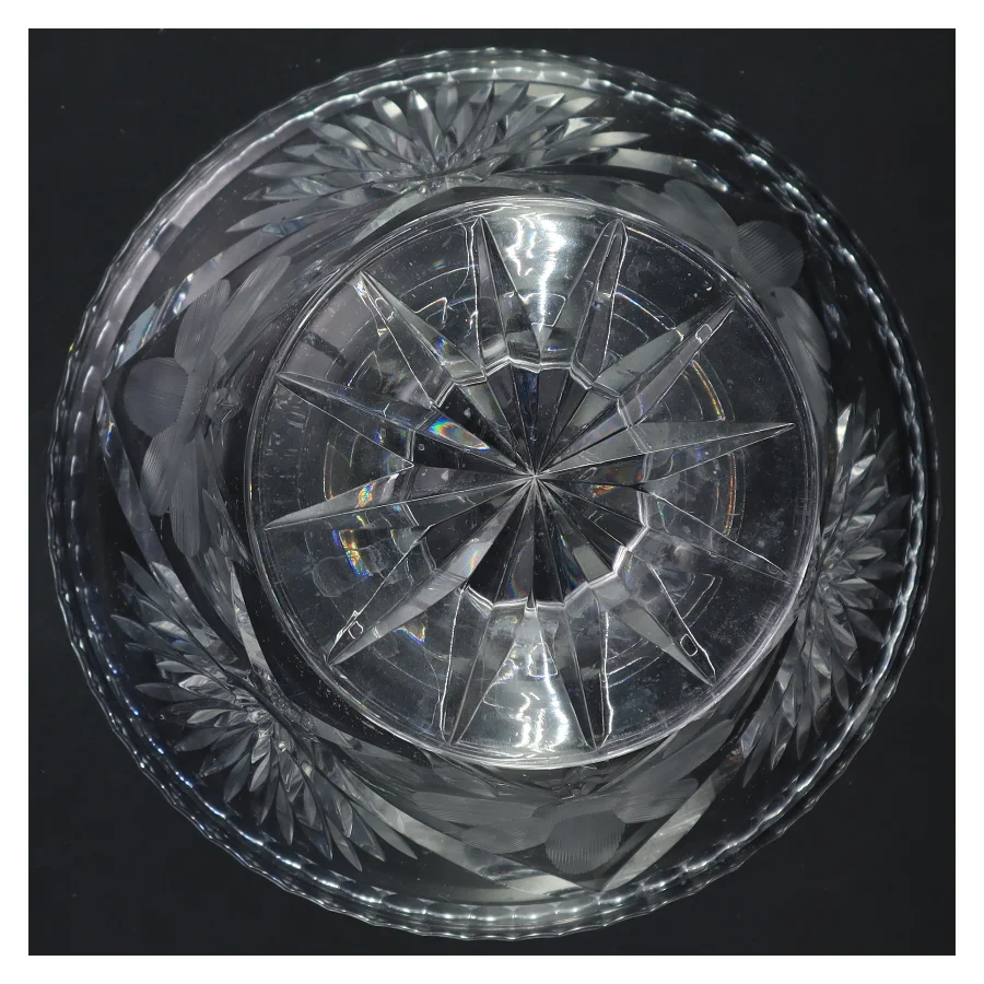 Krystalskål med blomsterdesign (str. Ø 21x15 cm)