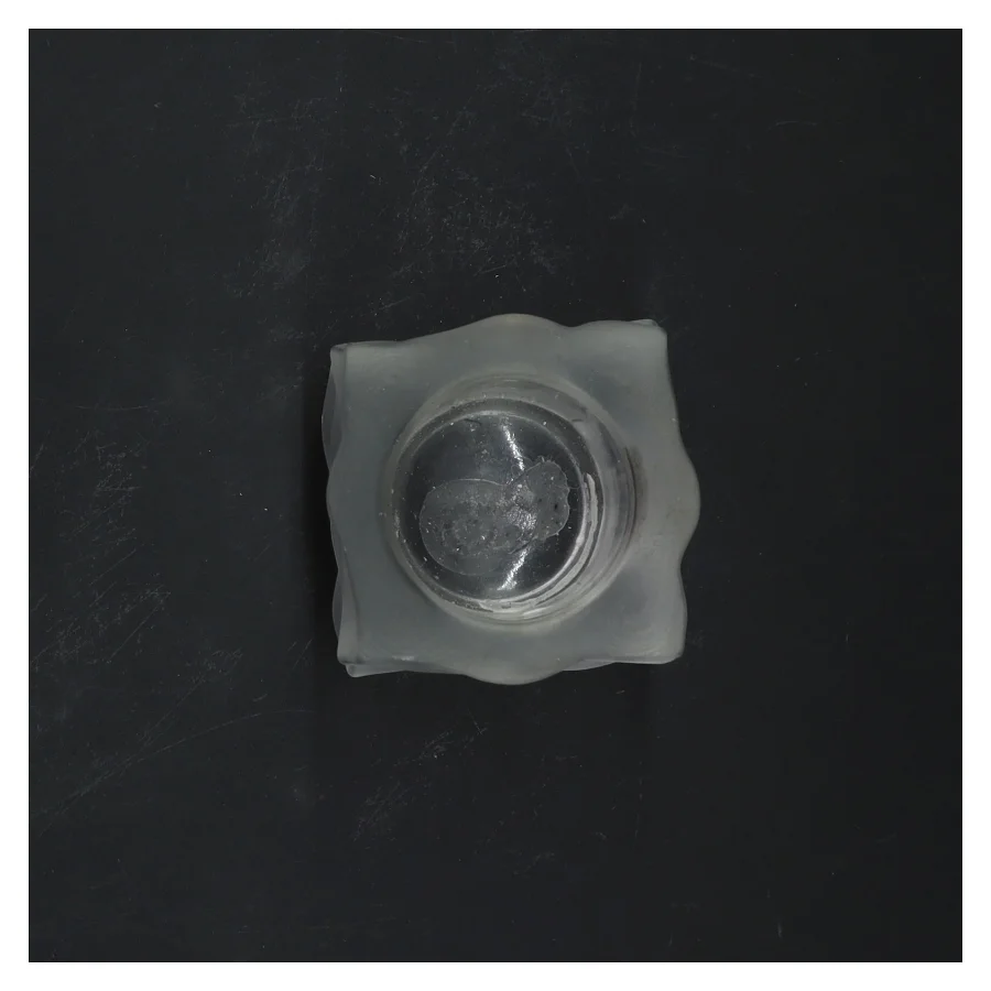 Glaskunst lysestage fra ittalla  (str.  7x7x6 cm)