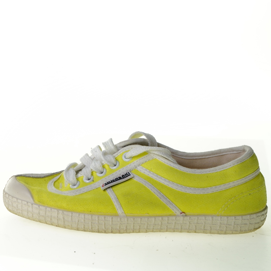 Sko fra Kawasaki (str. 37)