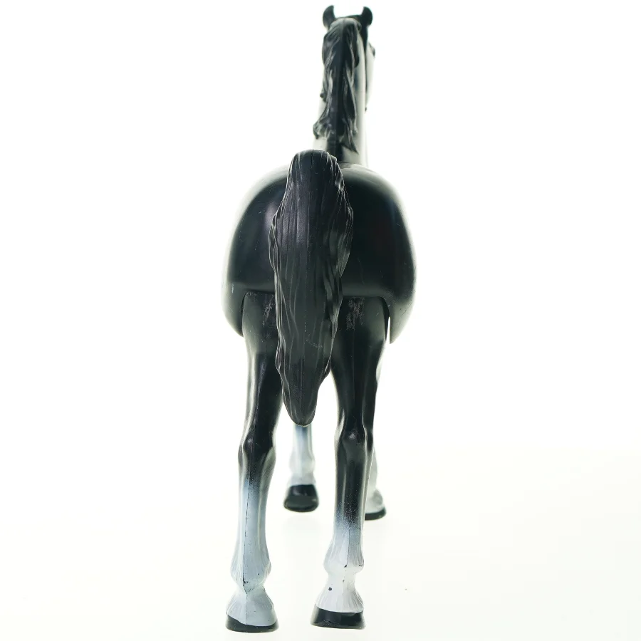 Hest (str. 35 x 10 x 25 cm)