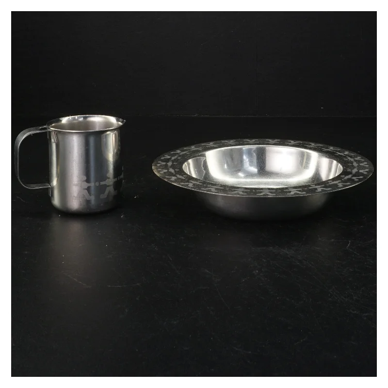 Rustfrit stål skål og krus til baby