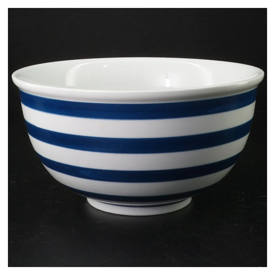 Stribet porcelænsskål (str. Ø 23 cm)
