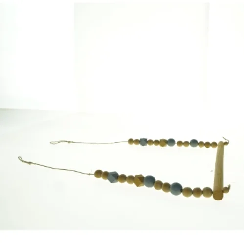 Perleknage/ophæng (str. 35 x 53 cm)