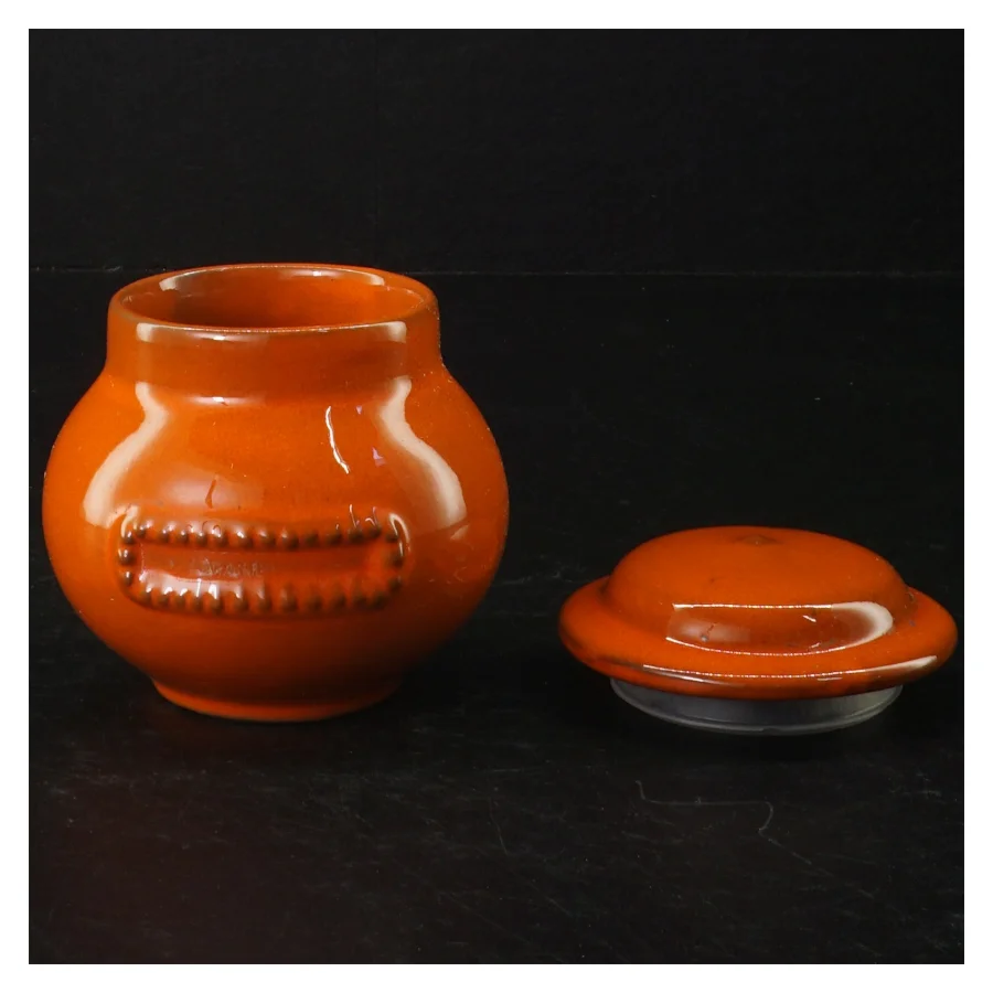 Røde krukker med låg (str. Ø 9 cm h 10 cm)