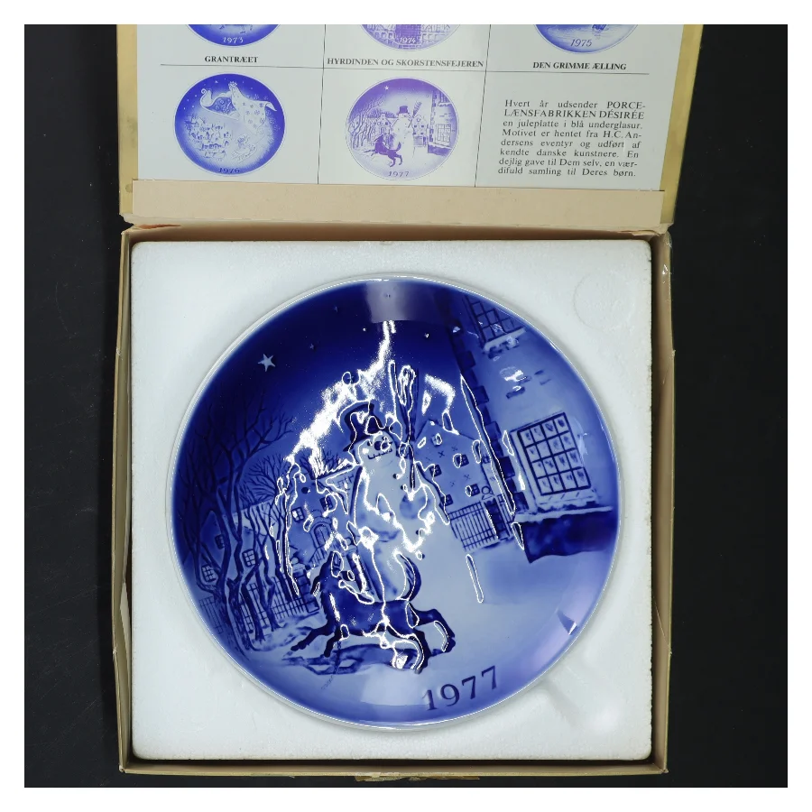 H.C. Andersen juleplatte 1977 fra Desiree (str. Ø 19 cm)