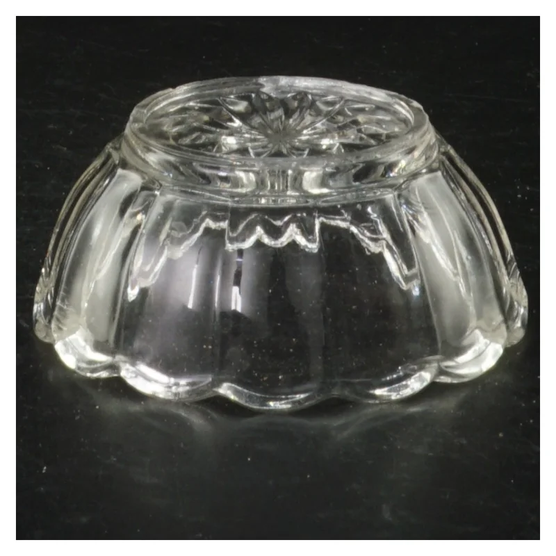 glas skål (str. 9 cm i diameter, 3,5 cm høj)