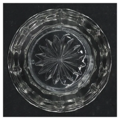 glas skål (str. 9 cm i diameter, 3,5 cm høj)