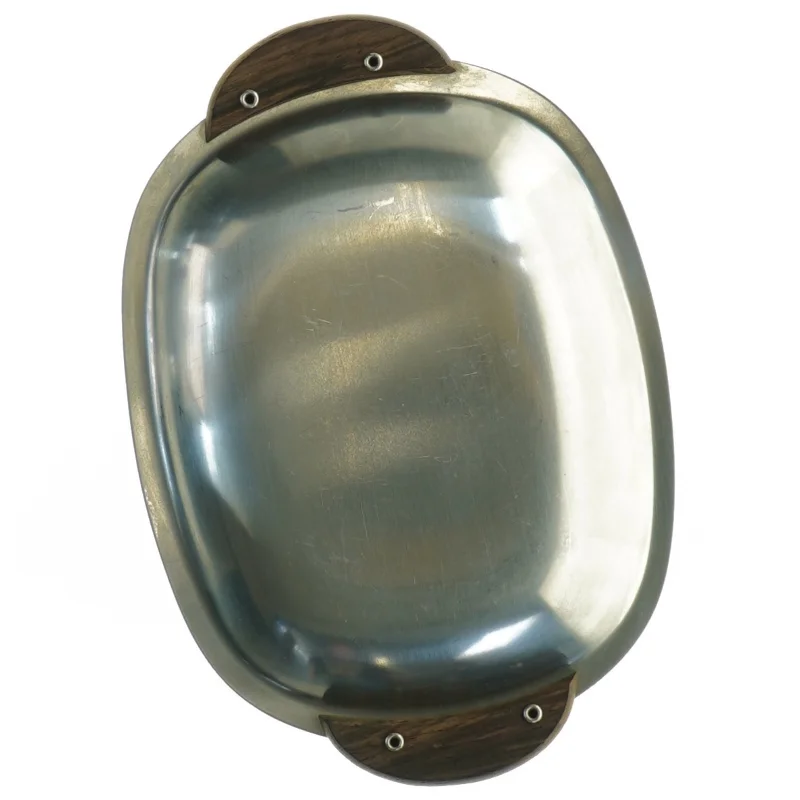 Metalfad med træhåndtag (str. 17 x 11,5 cm)