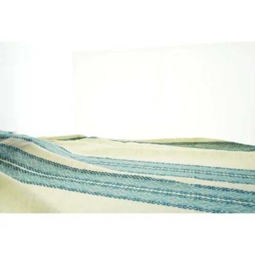Stor dug med mønster (str. 137x290 cm)