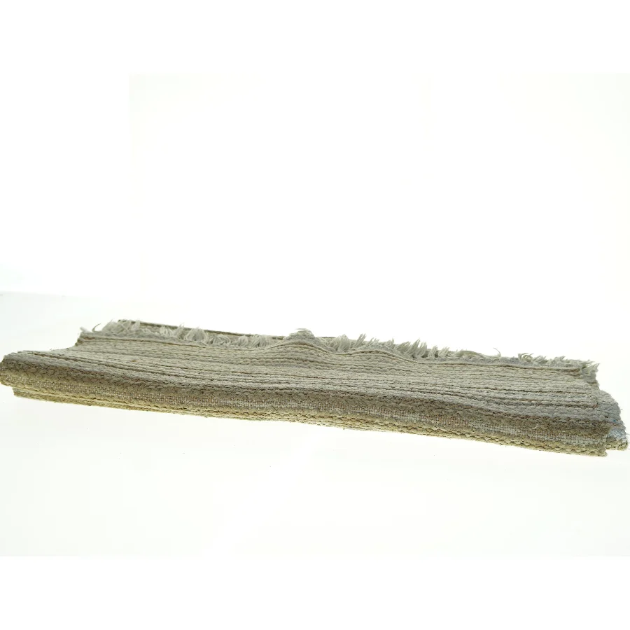 Vævet tæppe (str. 65. x, 190 cm)