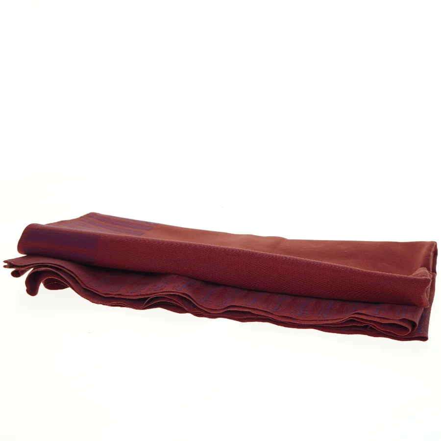 Rød dug (str. 90. x, 175 cm)