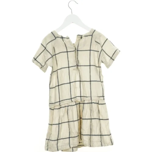 Kjole fra Miniature (str. 128 cm)