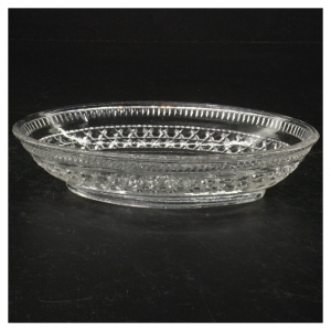 Ovalt Glasfad (str. 17 x 11 cm)