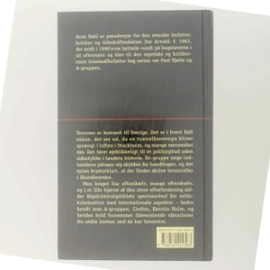 Efterskælv : kriminalroman af Arne Dahl (f. 1963) (Bog)