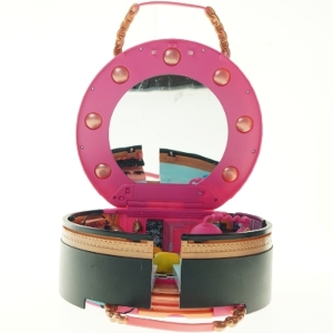 LOL Surprise skønhedsboks fra L. O. L Surprise (str. 30 x 33 cm)