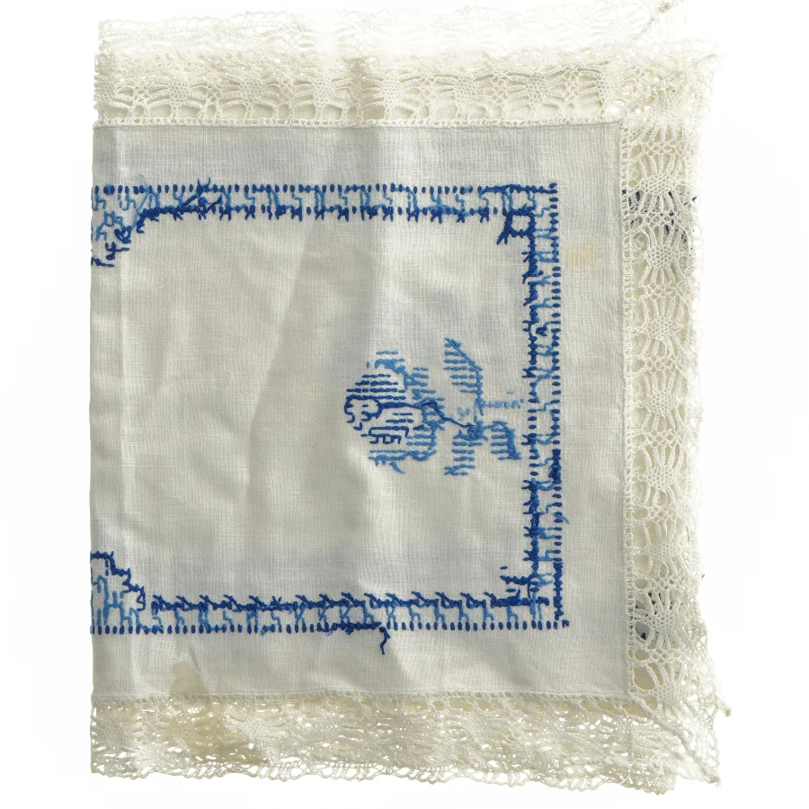Broderet dug/bordløber (str. 40x120 cm)