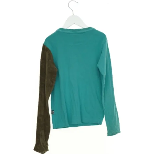 Bluse fra Ubang (str. 140 cm)