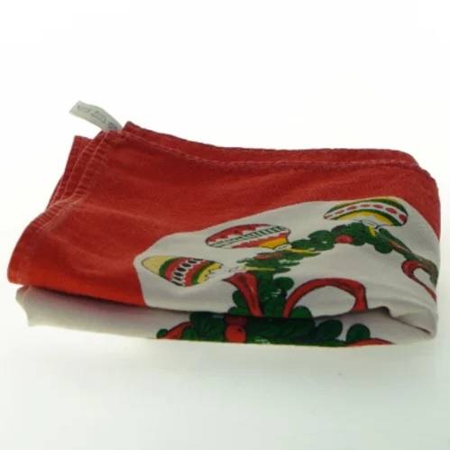 Juledug med nissemotiv (str. 70x70 cm)