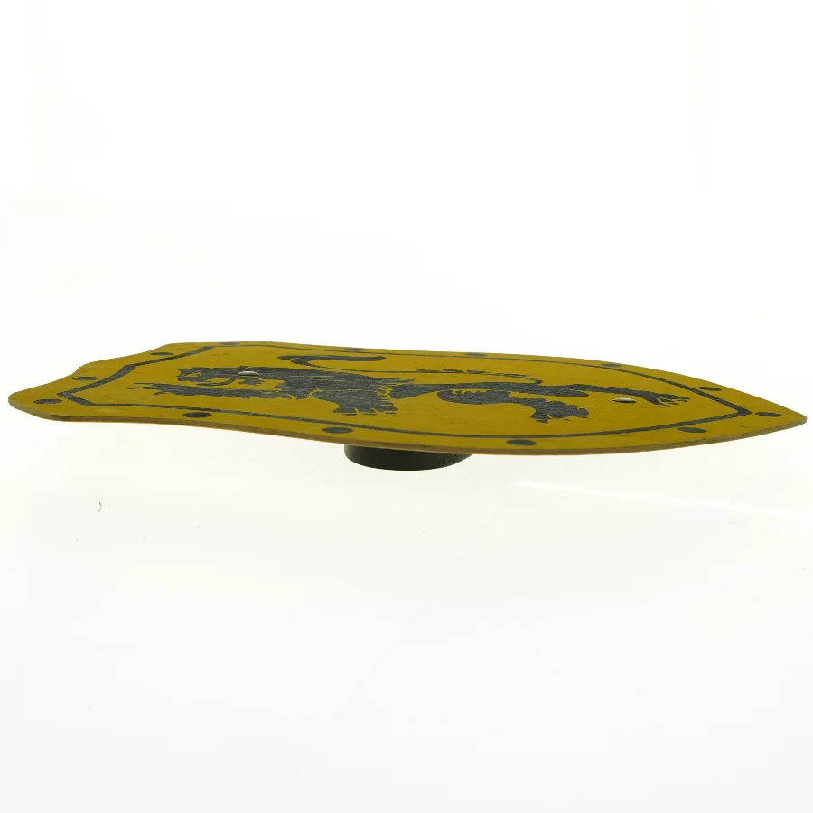 Skjold med løve motiv (str. 36 x 29 cm)