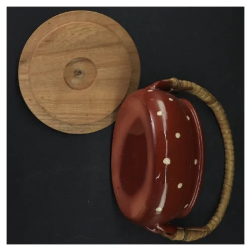 Ler suppeterrin med trælåg og kurvehank (str. 12,5 cm)