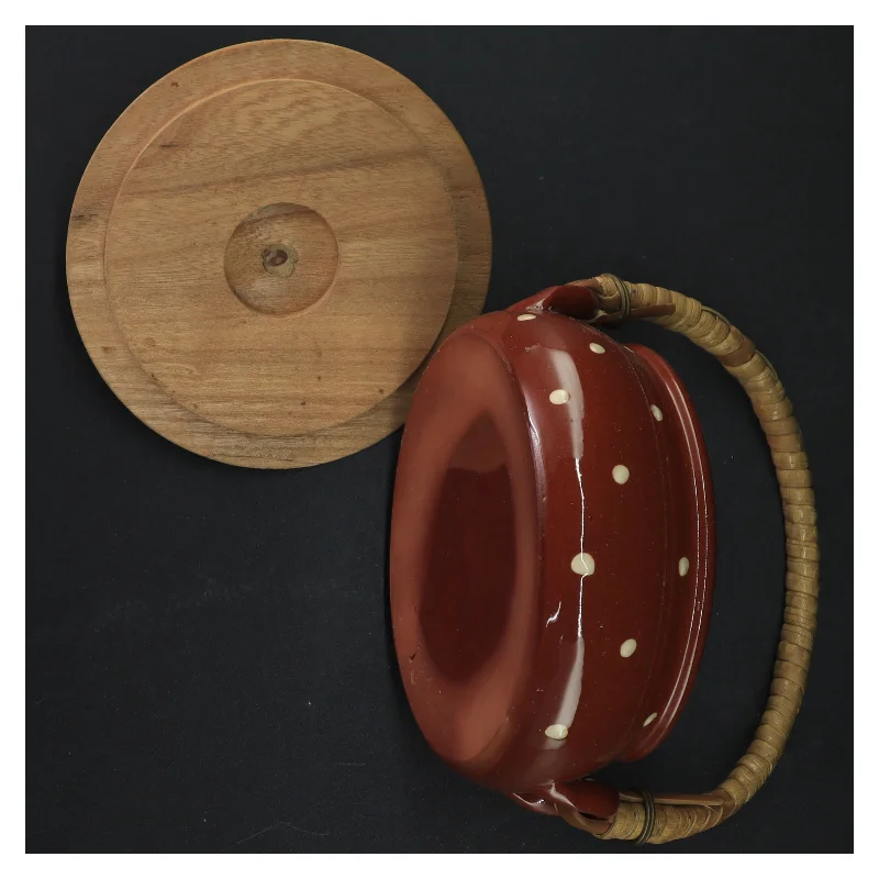 Ler suppeterrin med trælåg og kurvehank (str. 12,5 cm)