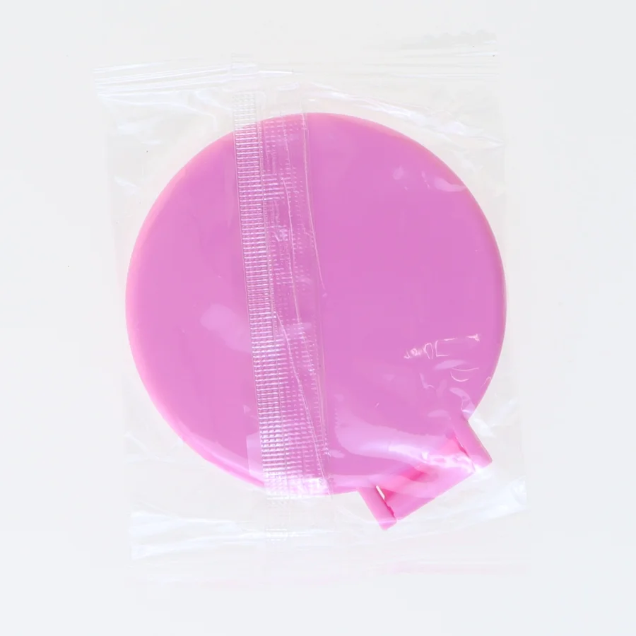 Rund pink plastbeholder (str. Ø 6,5 cm)