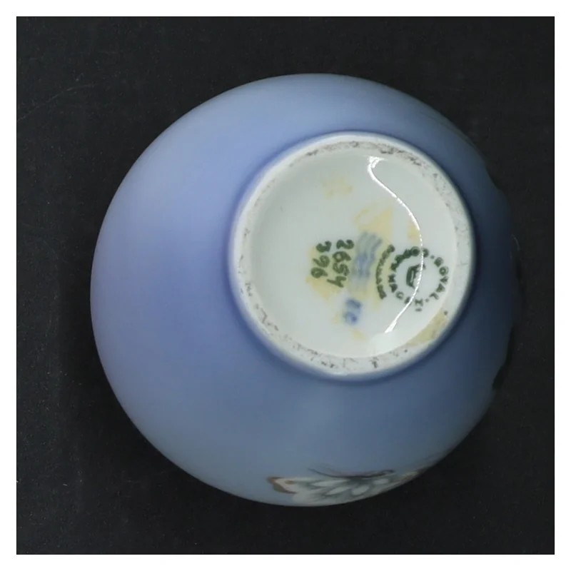 Porcelænsvase 2654 396 fra Royal Copenhagen (str. 11 cm)