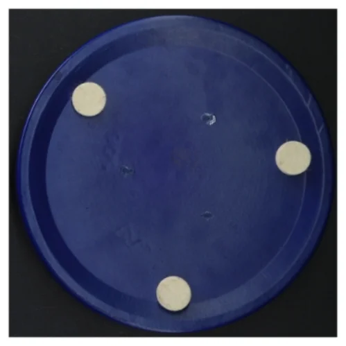 Dekorativ keramikskål (str. 20 cm)