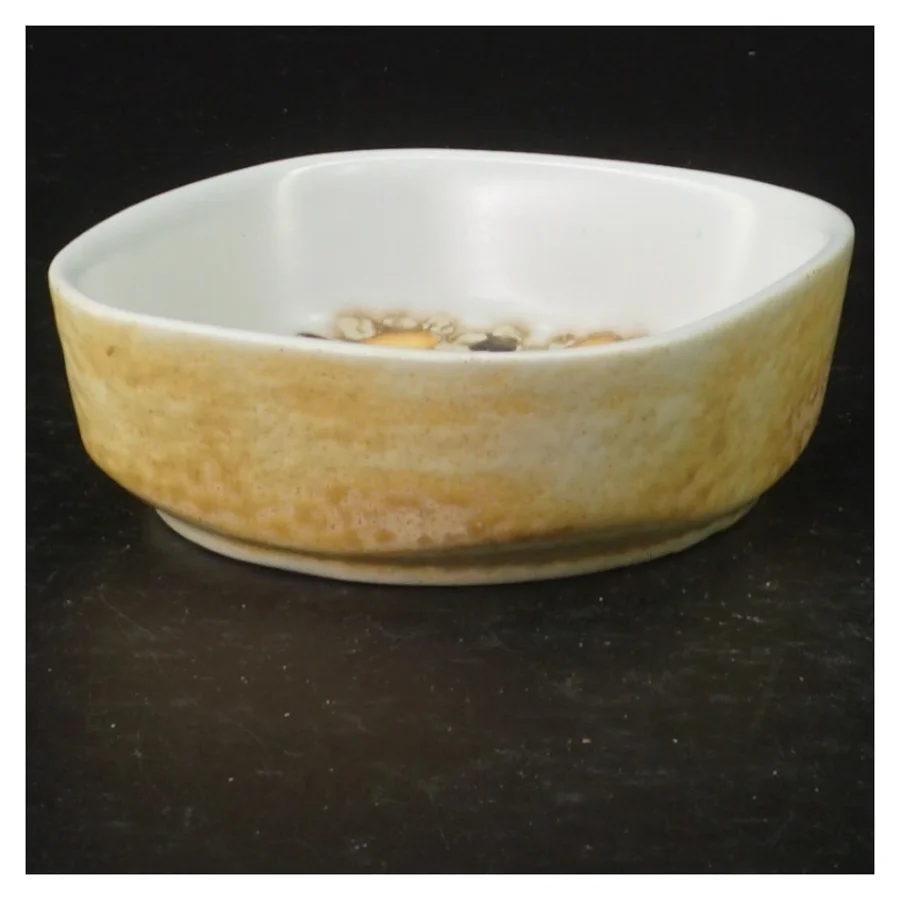 Keramikskål 962-3731 fra Royal Copenhagen (str. 9,5 cm)
