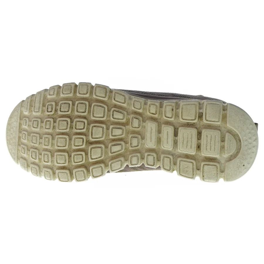 Sketchers Sneakers (str. 37)