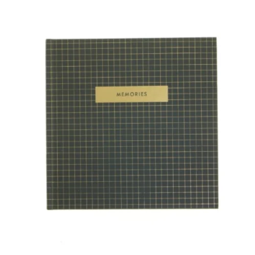 skitsebog med hårdt omslag fra Søstrene Grene (str. 20 x 20 cm)