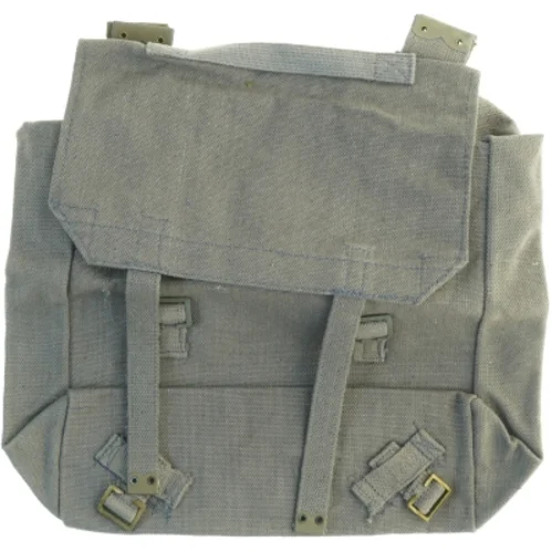 Brugt militær rygsæk (str. 33 x, 10 x 38 cm)