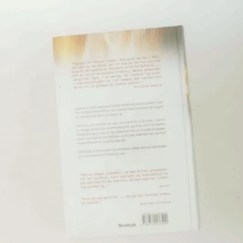 Skindød af Thomas Enger (Bog)