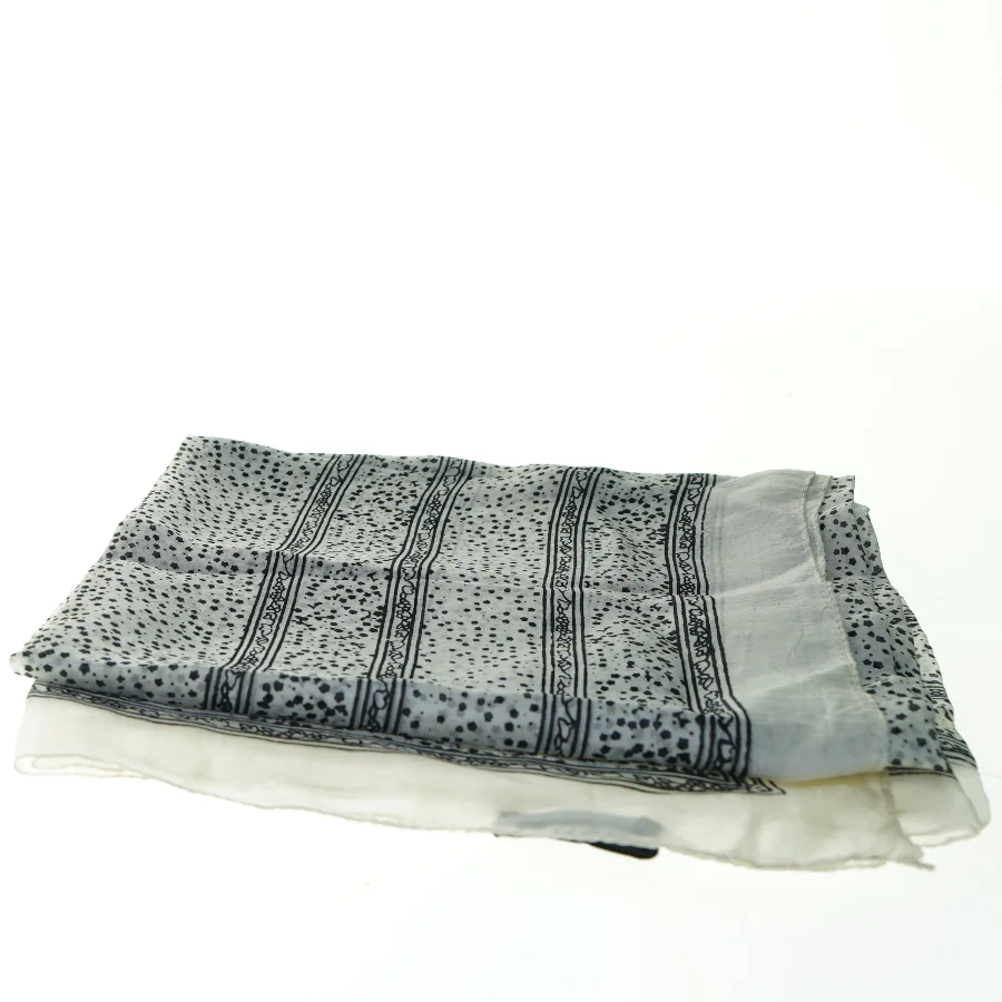 Tørklæde fra Nafnaf (str. 100 cm)