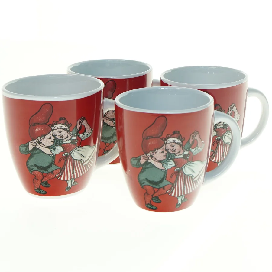 Røde og hvide krus med jule dekoration fra Søstrene Grene (str. H. 9,5 cm. ø. 8,5 cm)