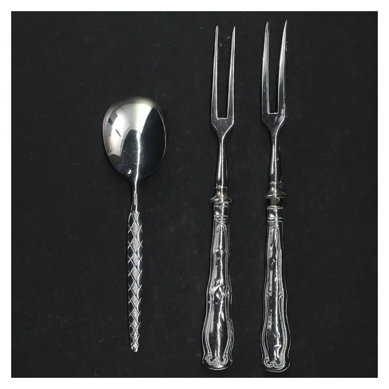 Sølvbestikssæt  (str. 17 cm. og 13 cm)